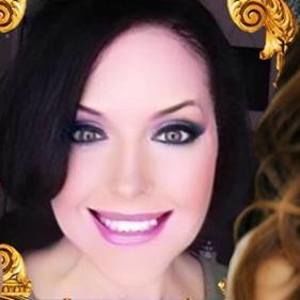 Meet your Posher, Teresa